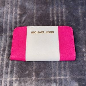 Michael Kors slim wallet